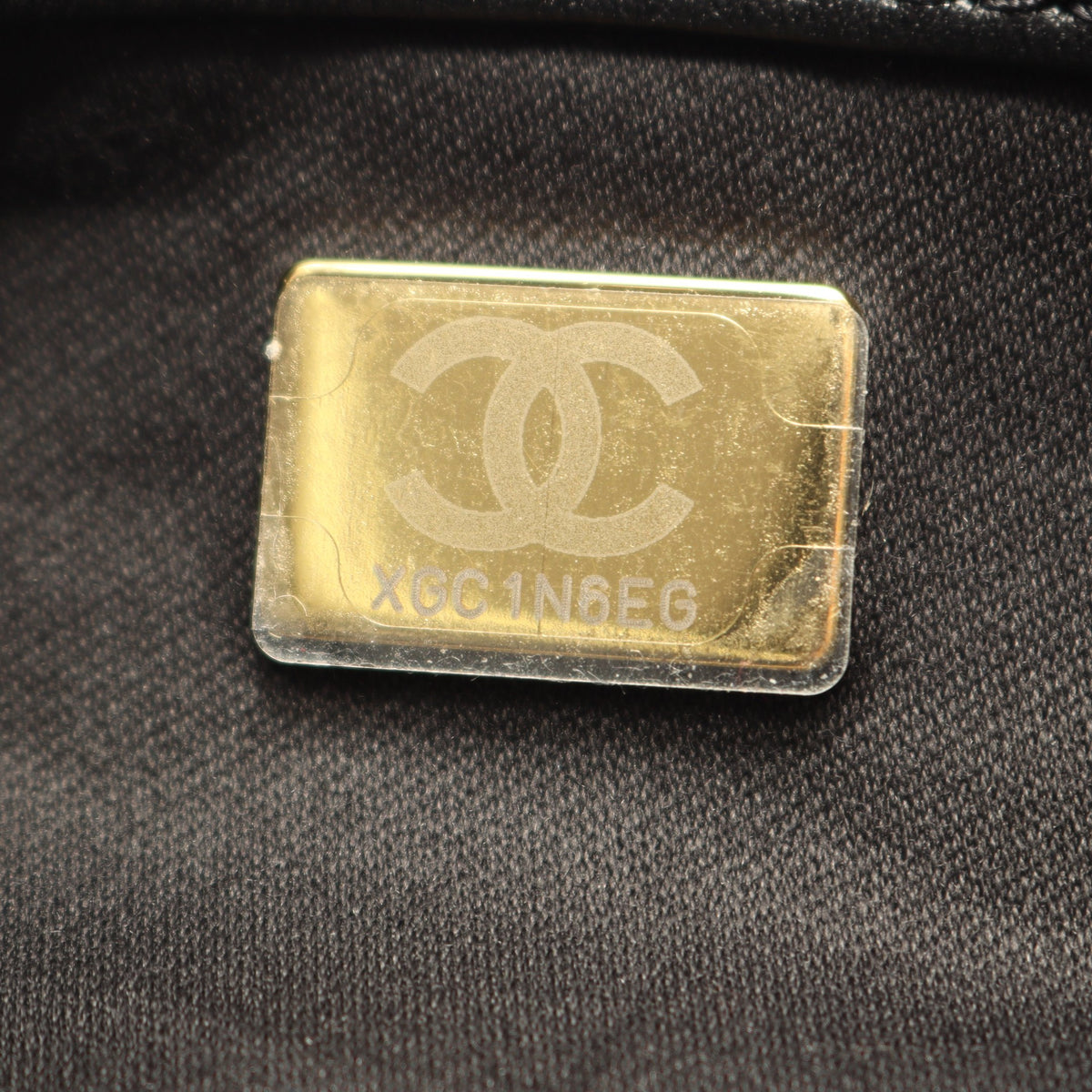 マトラッセ ホーボーバッグ ハンドバッグ レザー ブラック ゴールド金具 シャネル