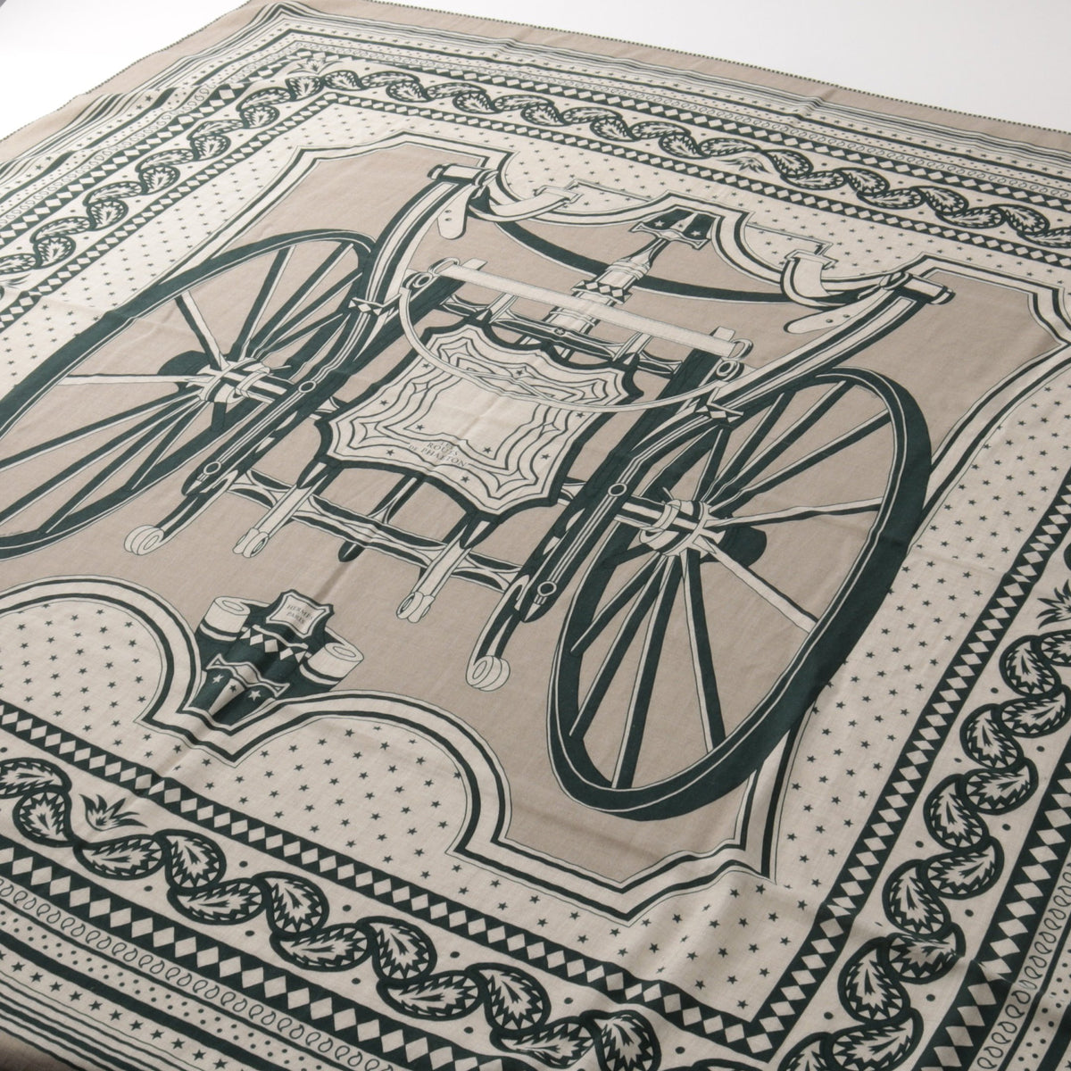 カレジェアン カレ140 Les Roues de Phaeton スカーフ ショール カシミヤ シルク グレー ダークグリーン ライトグレー エルメス