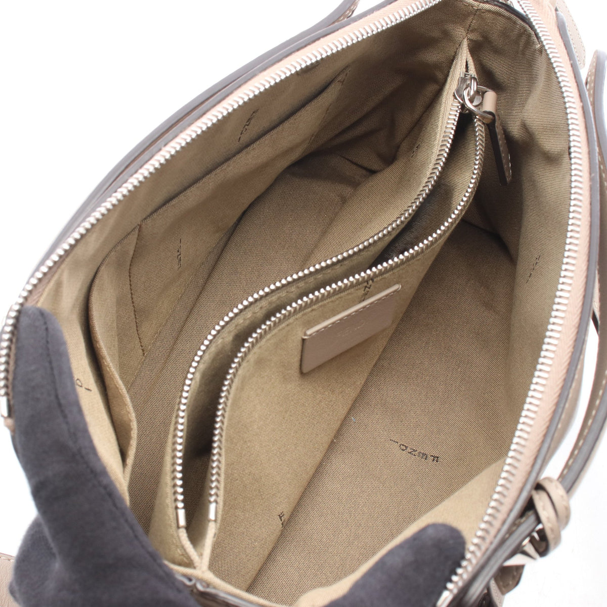 BY THE WAY MEDIUM バイザウェイ ミディアム 2WAY ハンドバッグ レザー グレーベージュ フェンディ