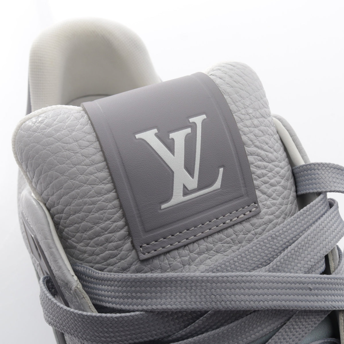 LV トレイナー スニーカー レザー スエード ライトグレー グレー ルイヴィトン