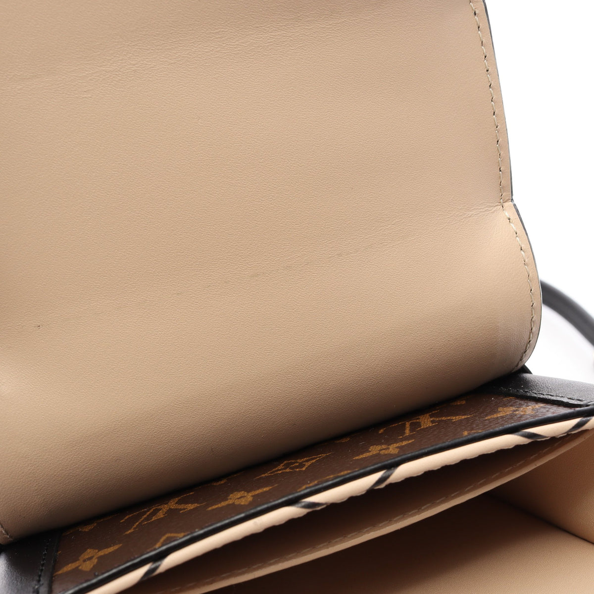 ポシェット トランクヴェルティカル モノグラム ショルダーバッグ PVC レザー ブラウン ブラック ルイヴィトン バッグ LOUIS VUITTON