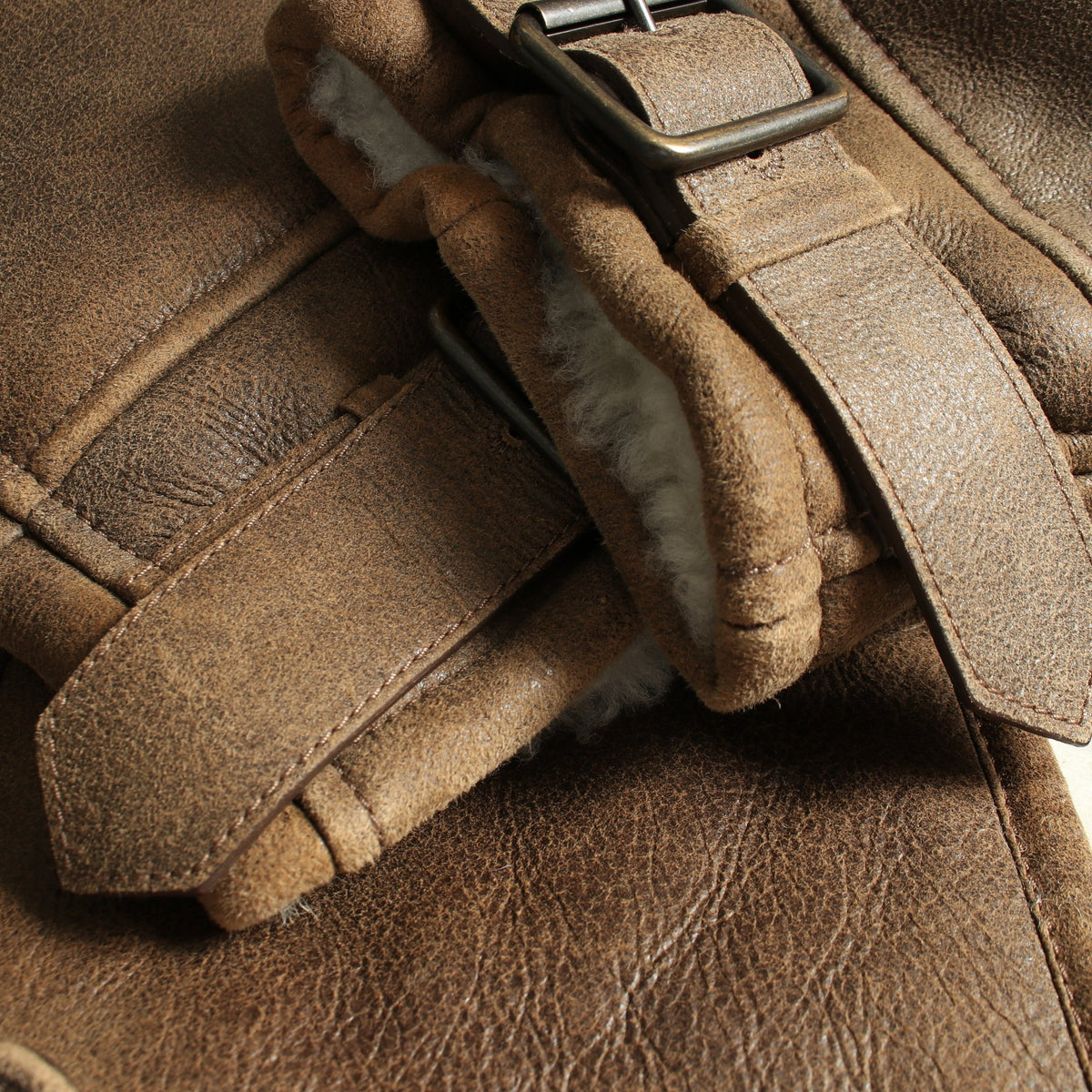 ボア ブルゾン レザージャケット レザー グレーブラウン ロエベ アウター LOEWE