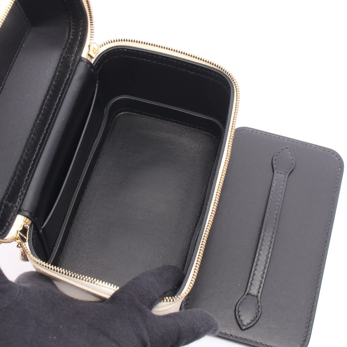 セルペンティ ジュエリーボックス 2WAY バニティバッグ ハンドバッグ レザー アイボリー ブルガリ