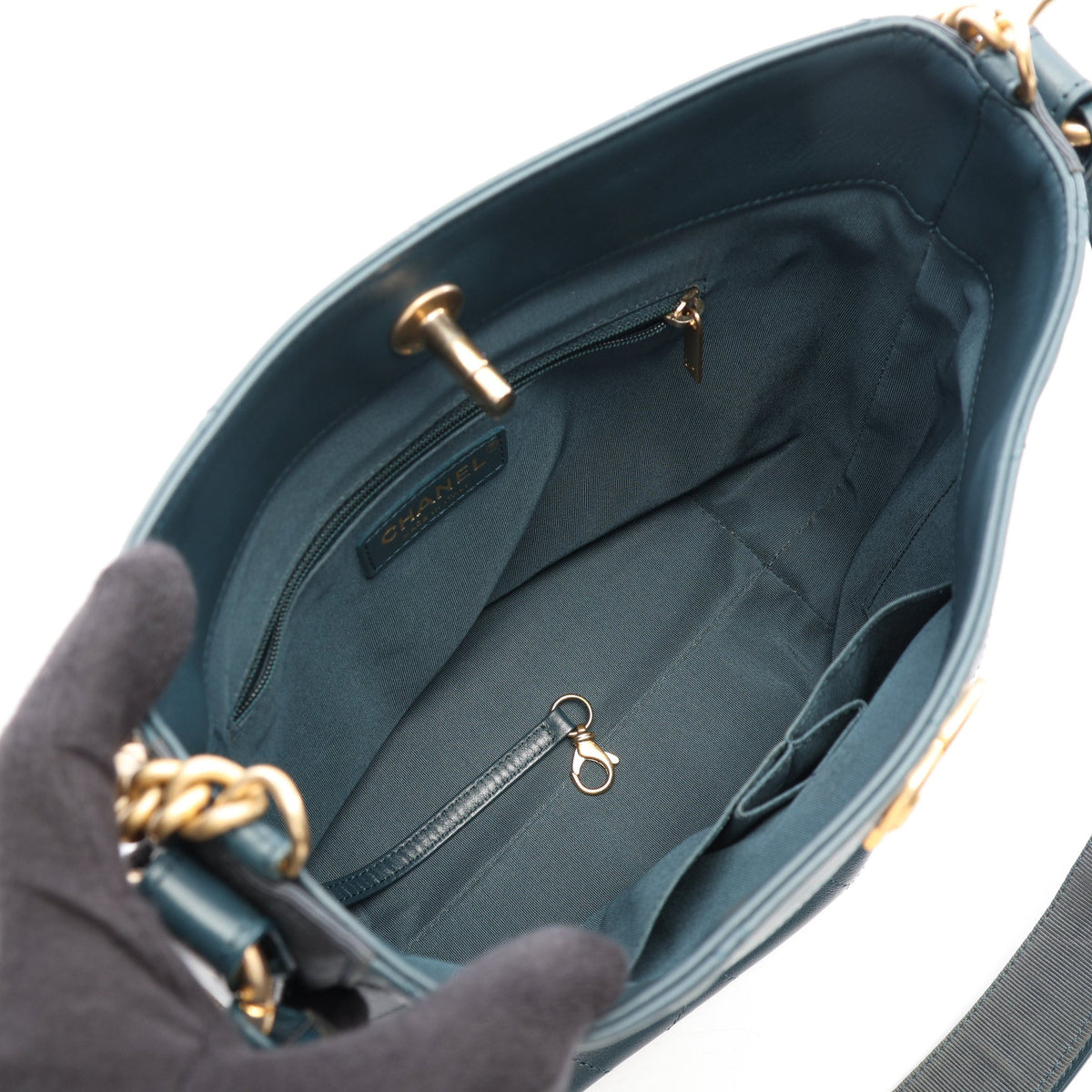 マトラッセ 2WAY ショルダーバッグ レザー ブルーグリーン ゴールド金具 シャネル