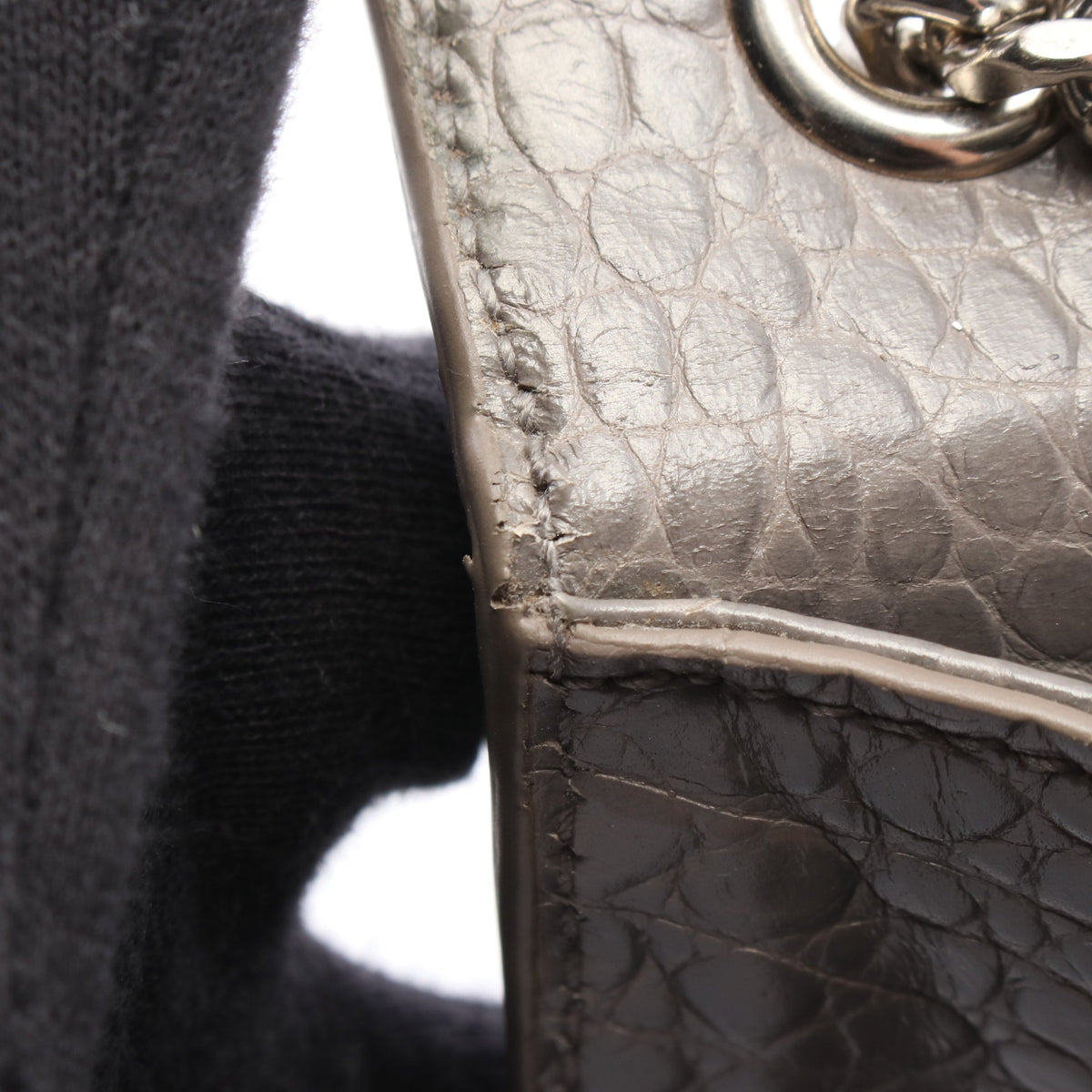 ケイト モノグラム クロコ型押し チェーンショルダーバッグ レザー グレー サンローランパリ バッグ SAINT LAURENT PARIS