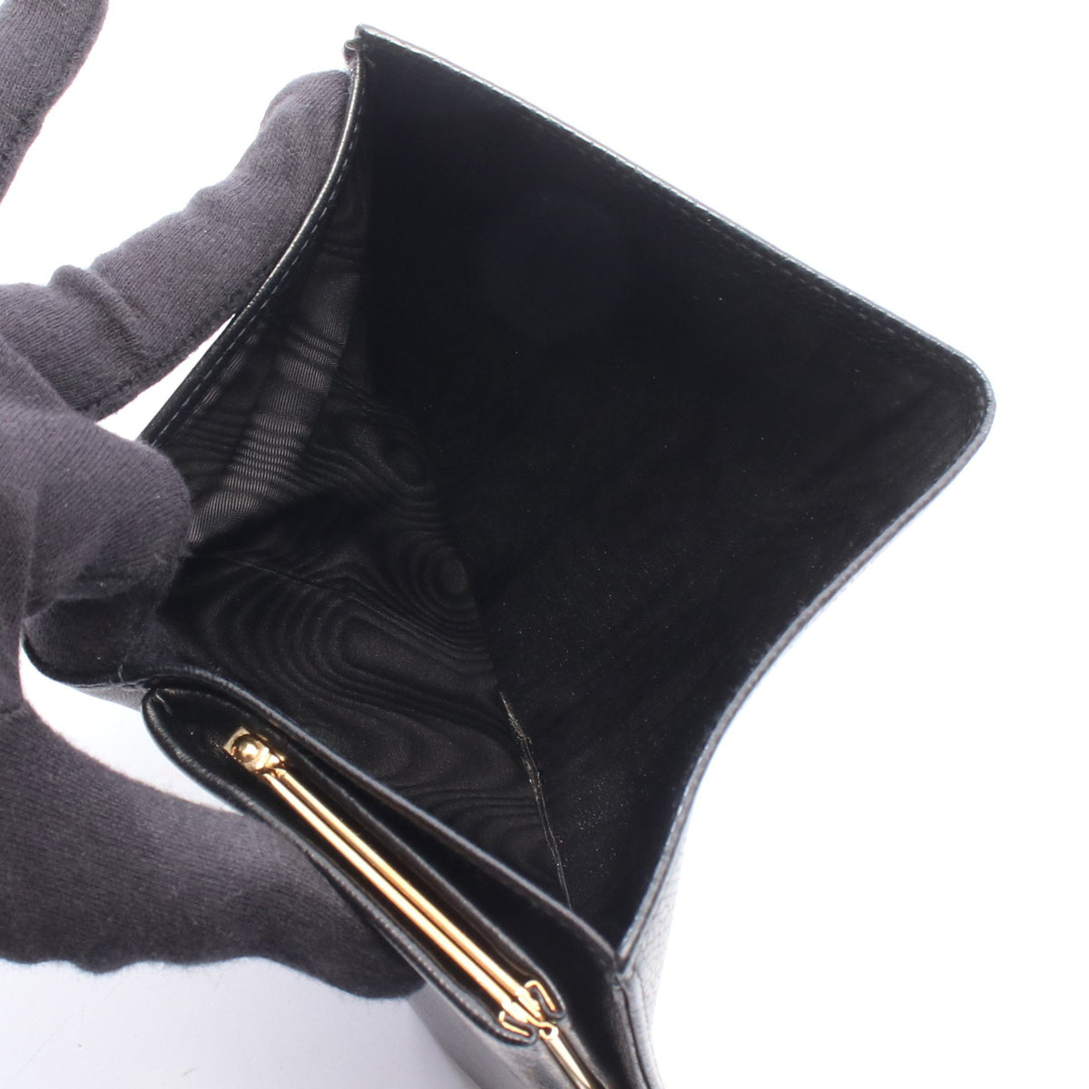 ココマーク 二つ折り長財布 キャビアスキン ブラック ゴールド金具 シャネル