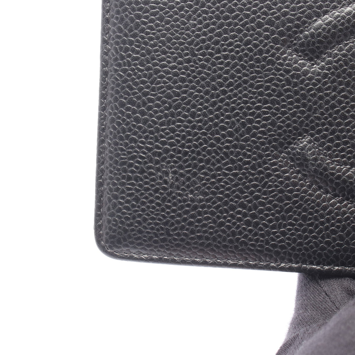 ココマーク 二つ折り長財布 キャビアスキン ブラック シルバー金具 シャネル