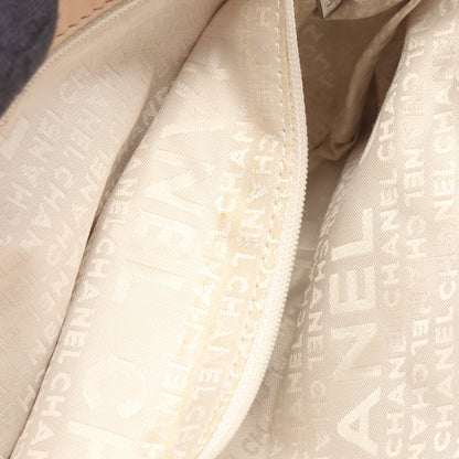 2.55 マトラッセ チェーンショルダーバッグ ラムスキン ライトベージュ シルバー金具 シャネル