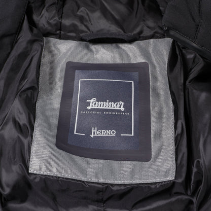Laminar GORE-TEX フード付き ダウンコート ブラック ヘルノ