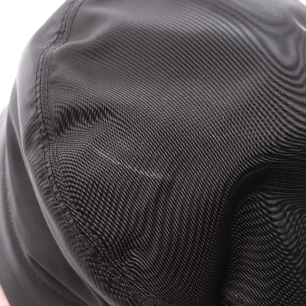 Re-Nylon ファー付き バケット ハット ナイロン ブラック ピンク プラダ