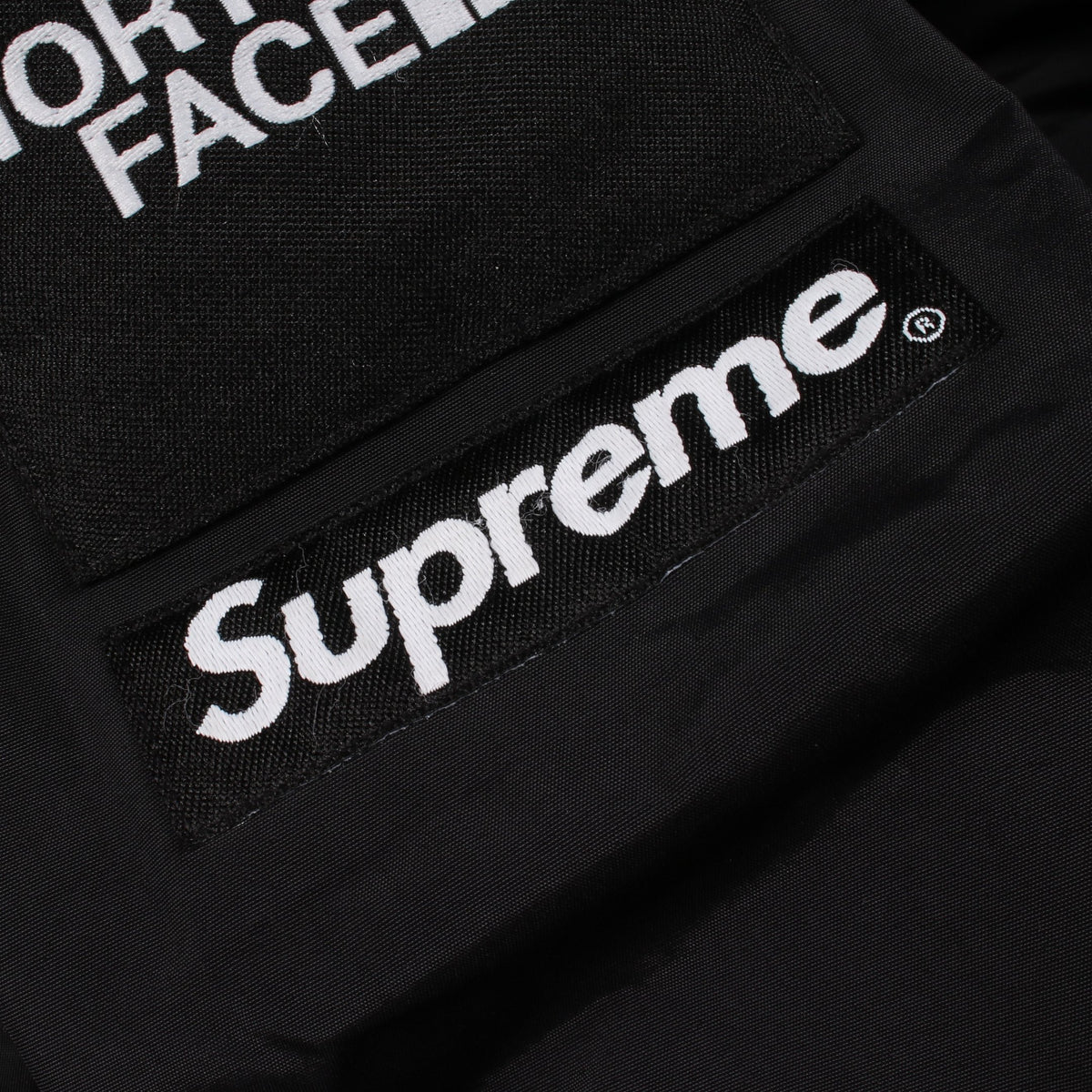 THE NORTH FACE × Supreme Mountain Jacket フード付き マウンテンパーカー ナイロン ブラック ザノースフェイス