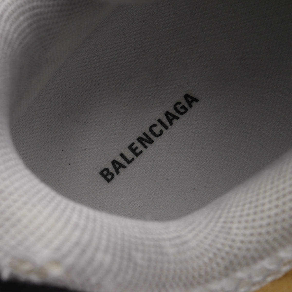 CARGO カーゴ ユーズド加工 スニーカー ファブリック ホワイト ブラック マルチカラー バレンシアガ シューズ BALENCIAGA