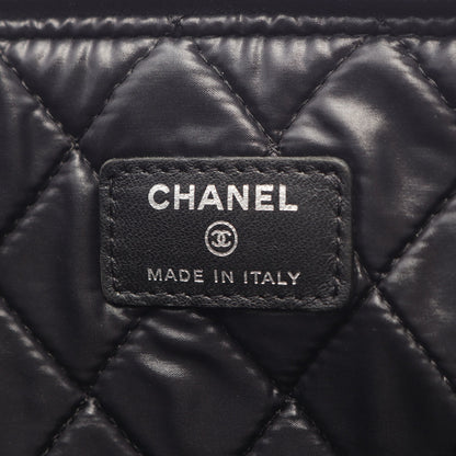 マトラッセ クラッチバッグ エナメルレザー ブラック シルバー金具 シャネル