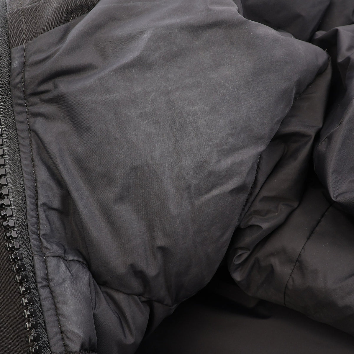 BRONTE PARKA ブロンテパーカ フード付き ダウンコート ブラック カナダグース