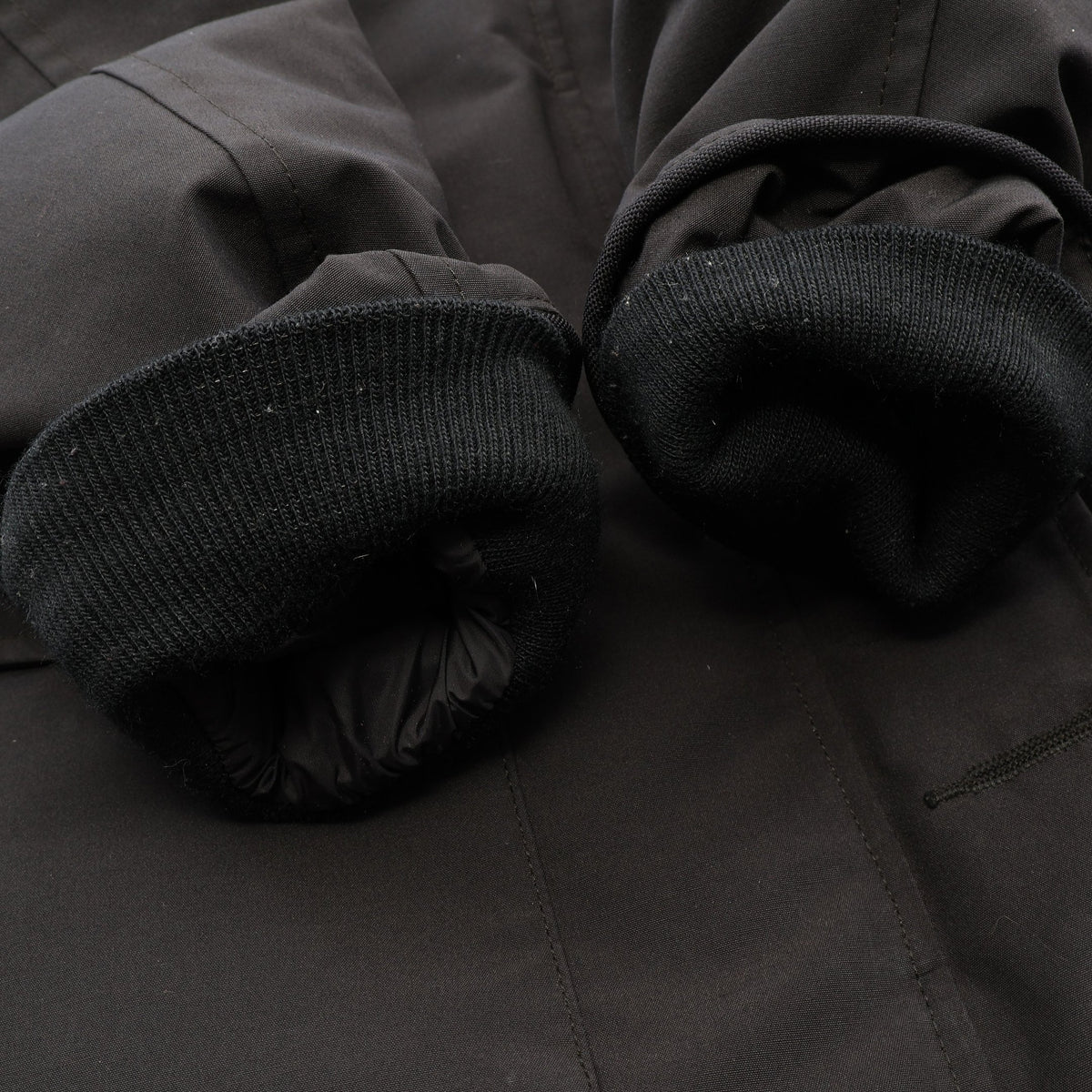 BRONTE PARKA ブロンテパーカ フード付き ダウンコート ブラック カナダグース