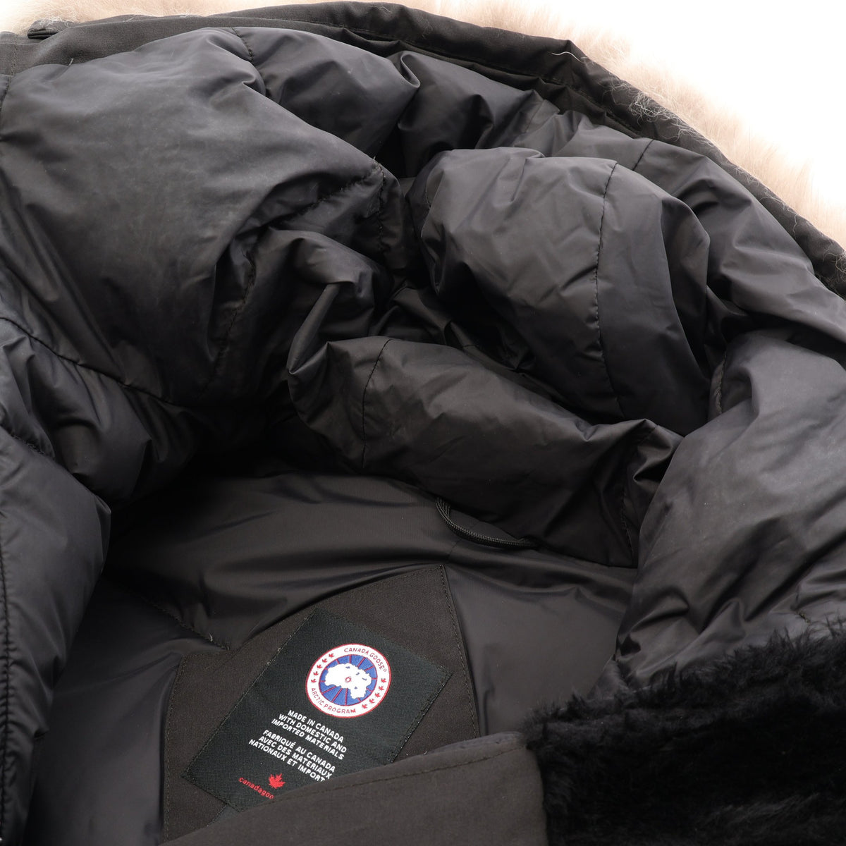 BRONTE PARKA ブロンテパーカ フード付き ダウンコート ブラック カナダグース