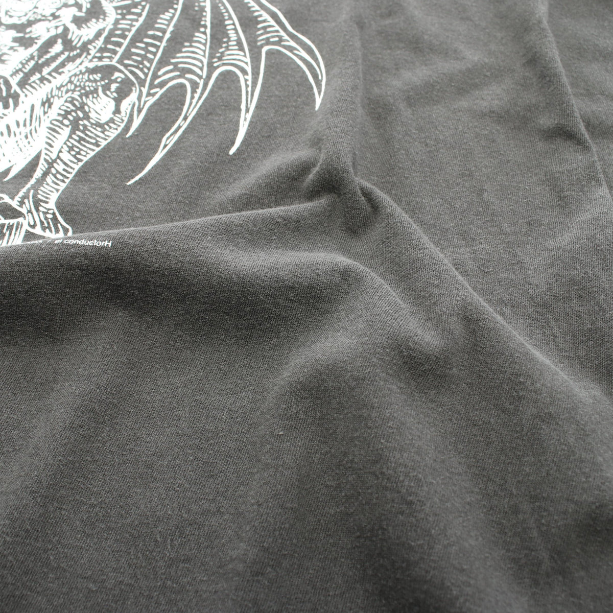 el conductorH × DADA × THE HOPE 半袖Tシャツ コットン ダークグレー コンダクター トップス el conductorH