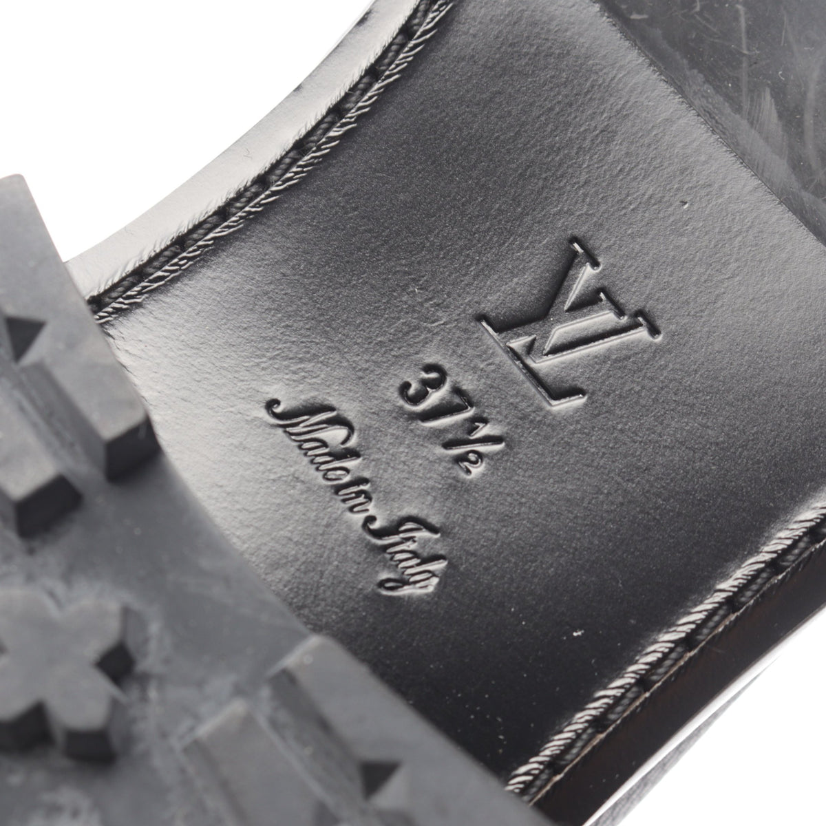 モノグラム サイハイ ブーツ ムートン ブラック ルイヴィトン シューズ LOUIS VUITTON