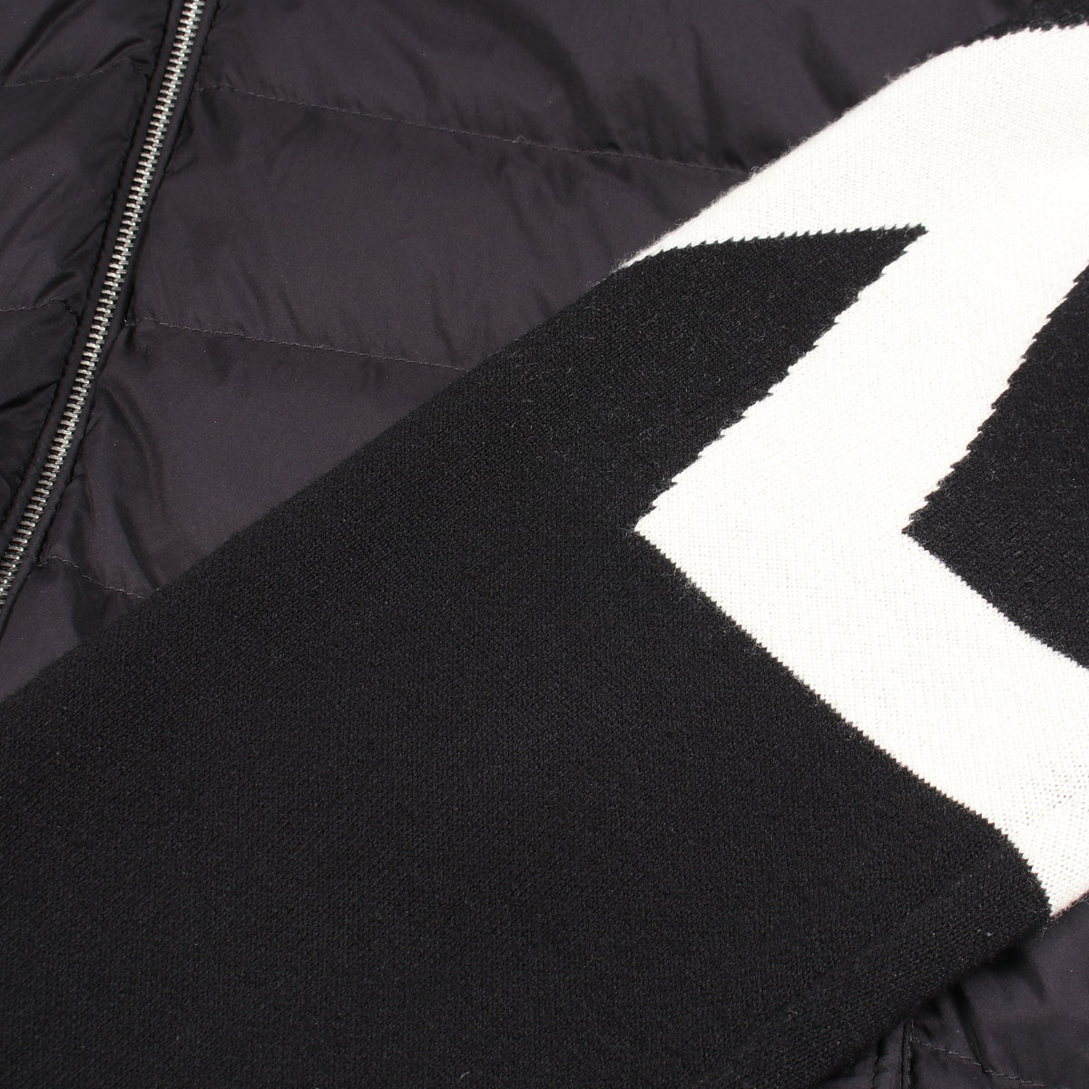フード付き 切替 パーカー ダウンジャケット ウール ナイロン コットン ブラック モンクレール アウター MONCLER