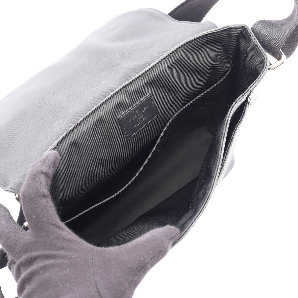 ディストリクトPM NM ダミエグラフィット ショルダーバッグ PVC レザー ブラック ルイヴィトン