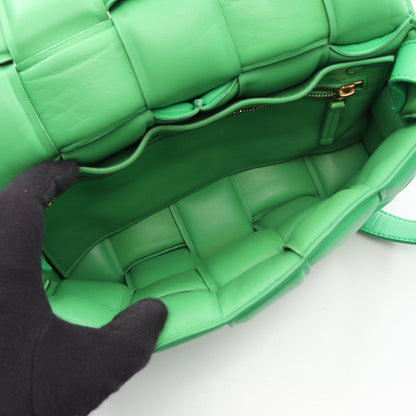 パデット カセット イントレチャート ショルダーバッグ レザー グリーン ボッテガヴェネタ