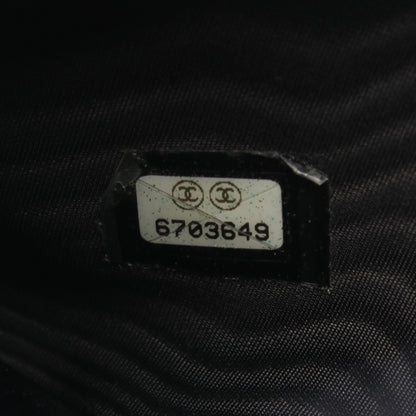 ココマーク ラウンドファスナー二つ折り財布 キャビアスキン ブラック ゴールド金具 シャネル
