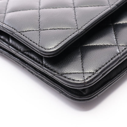 マトラッセ チェーンウォレット ラムスキン ブラック シルバー金具 シャネル