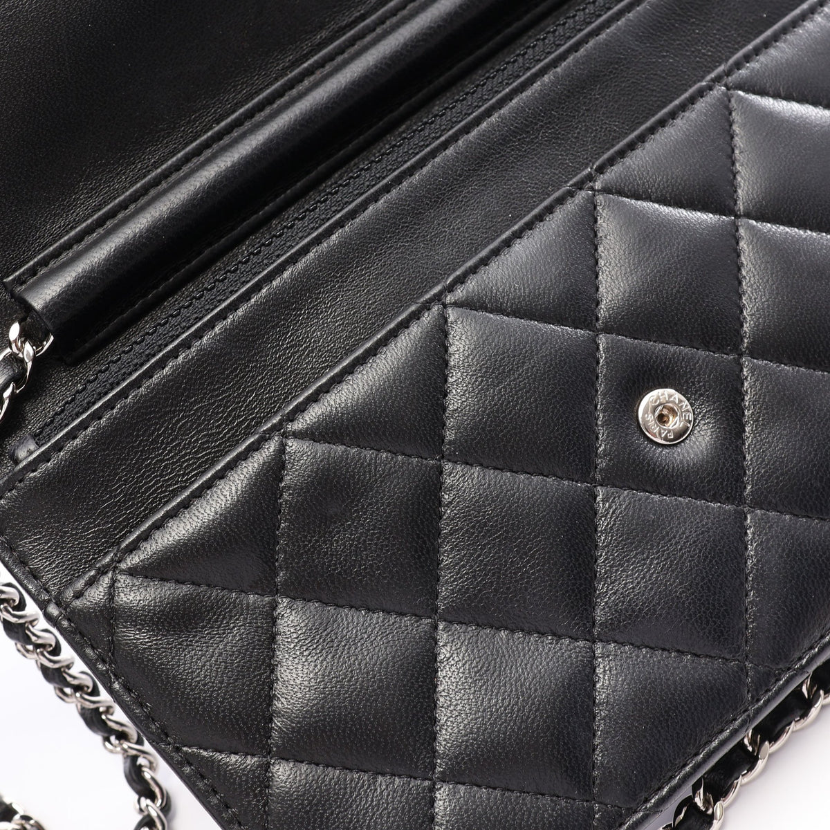 マトラッセ チェーンウォレット ラムスキン ブラック シルバー金具 シャネル