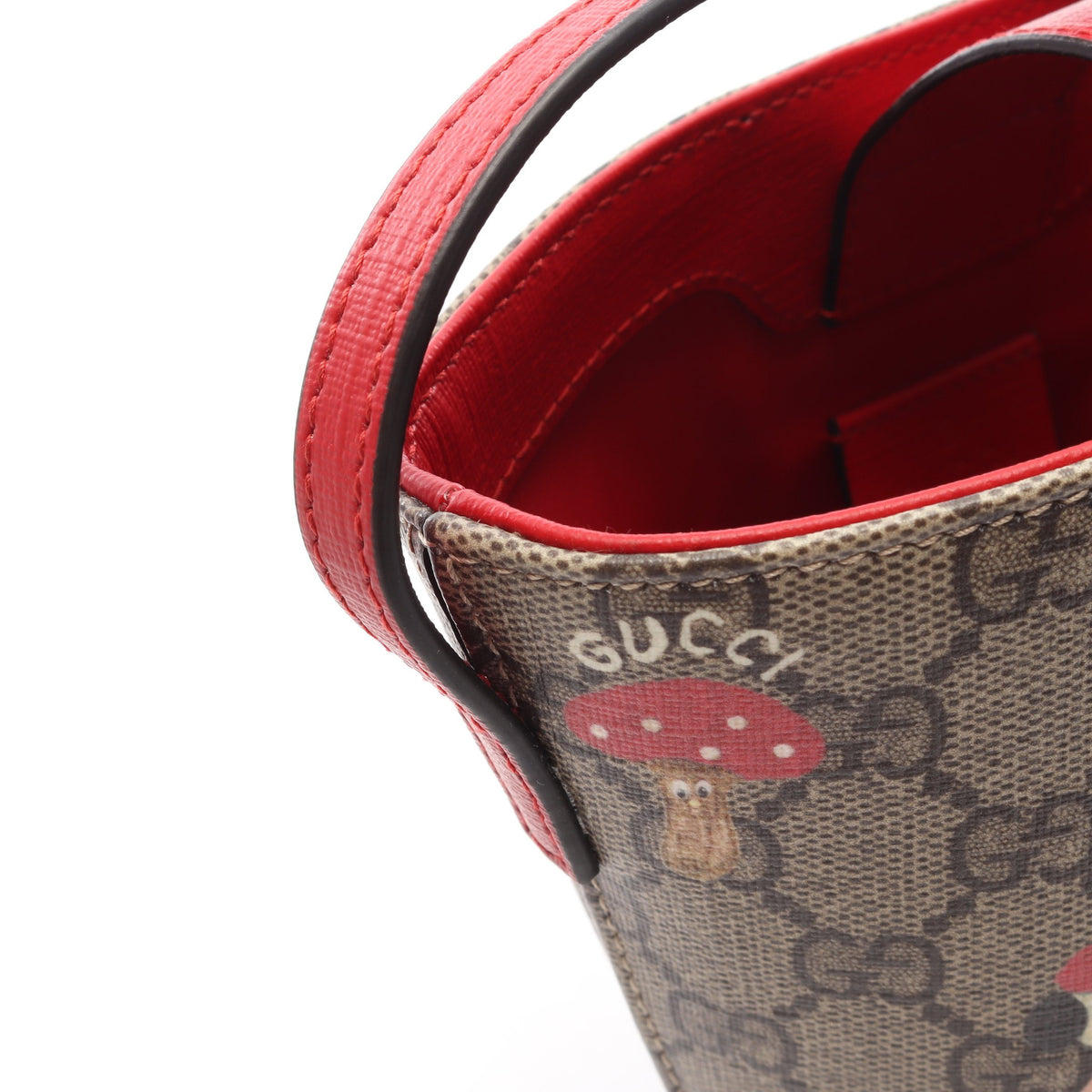 GUCCI × キム スンヨン チルドレンズ バケットバッグ キッズ ハンドバッグ PVC レザー グレーベージュ レッド マルチカラー グッチ