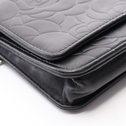 カメリア チェーンウォレット ラムスキン ブラック シルバー金具 シャネル