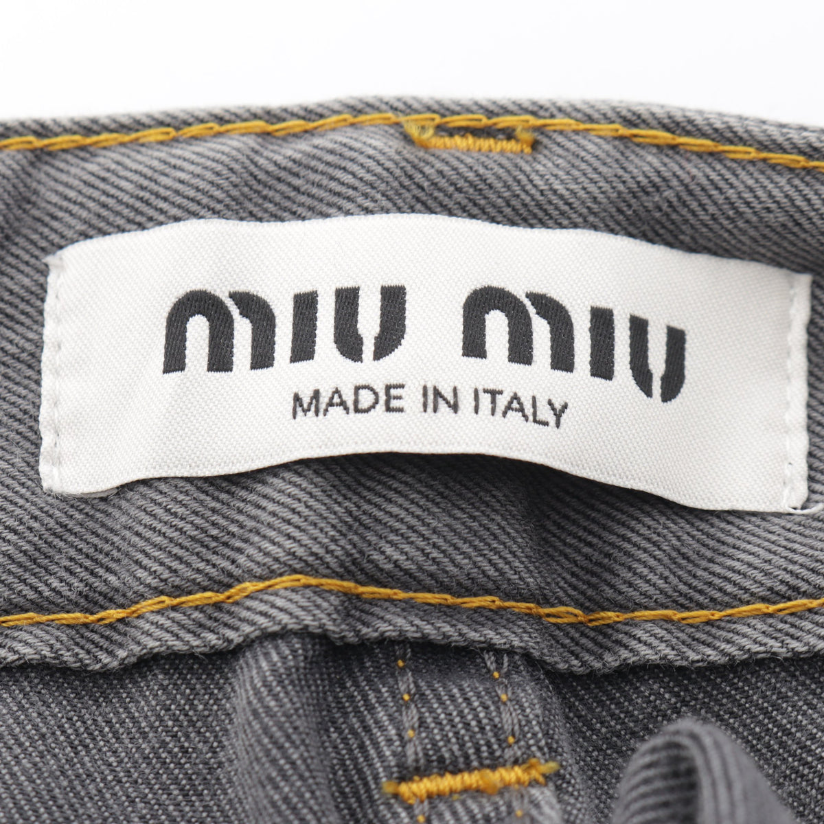 シャンブレージーンズ デニムパンツ コットン グレー ミュウミュウ ボトムス miu miu