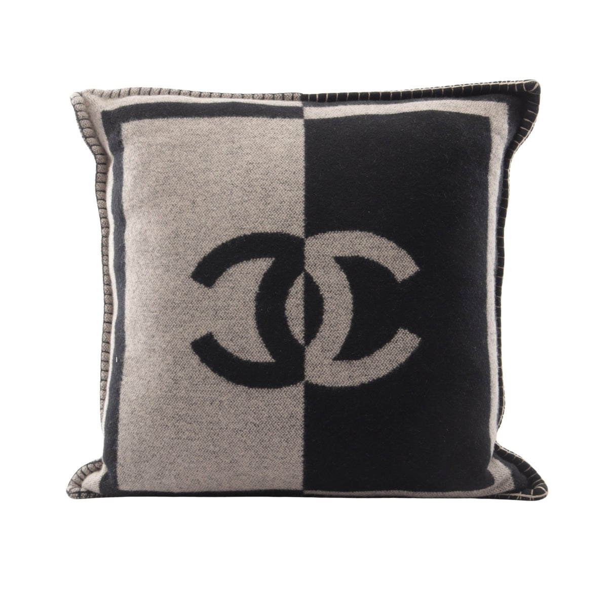 ココマーク クッション インテリア ウール カシミヤ ブラック グレーブラウン シャネル 財布・小物 CHANEL