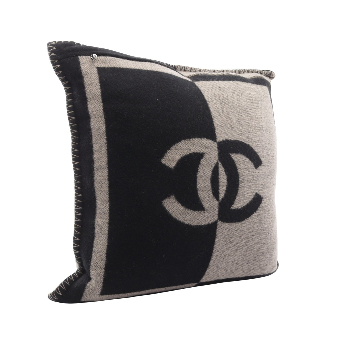 ココマーク クッション インテリア ウール カシミヤ ブラック グレーブラウン シャネル 財布・小物 CHANEL