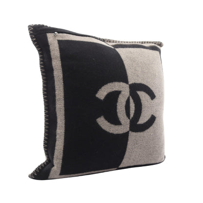 ココマーク クッション インテリア ウール カシミヤ ブラック グレーブラウン シャネル 財布・小物 CHANEL