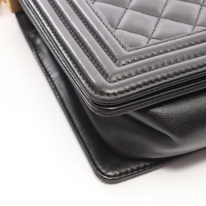 ボーイシャネル チェーンショルダーバッグ ラムスキン ブラック ゴールド金具 シャネル