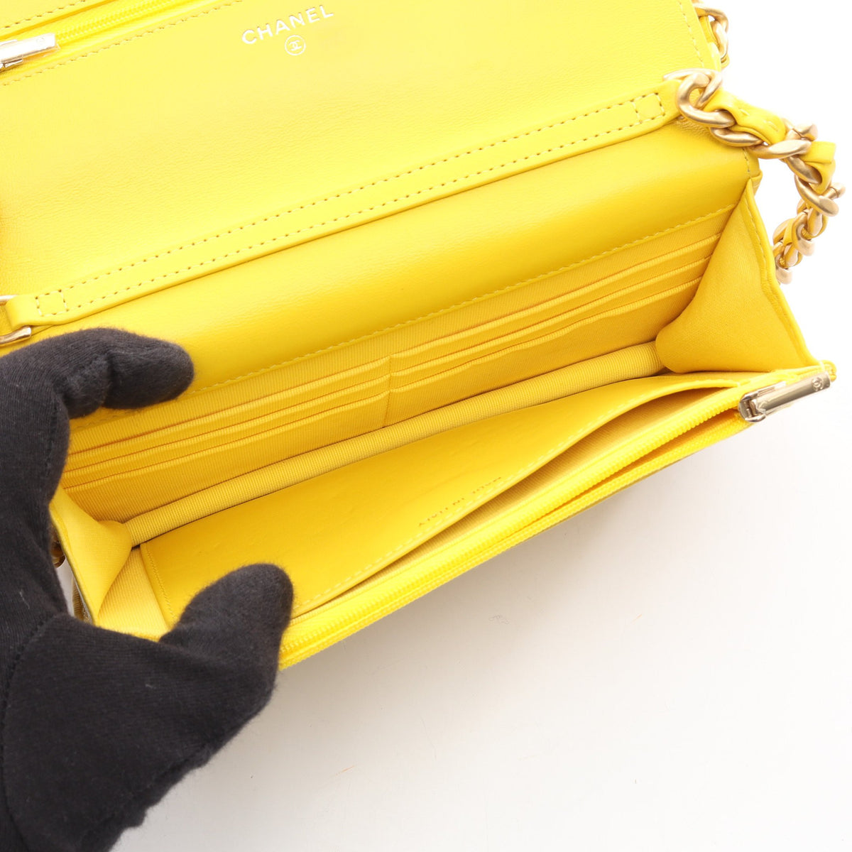 マトラッセ コンビ金具 チェーンウォレット ラムスキン イエロー シャネル バッグ CHANEL