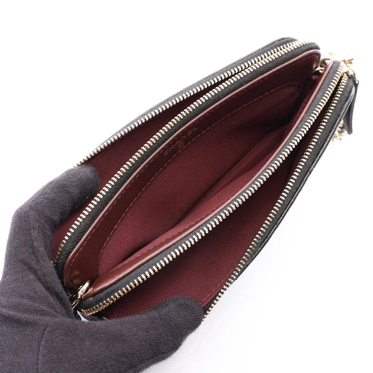 マトラッセ チェーンウォレット キャビアスキン ブラック ゴールド金具 シャネル