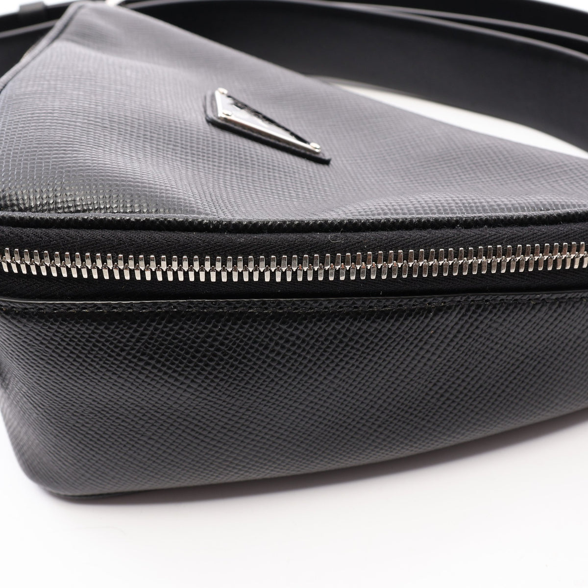 SAFFIANOSA CUIR ショルダーバッグ サフィアーノレザー ブラック プラダ