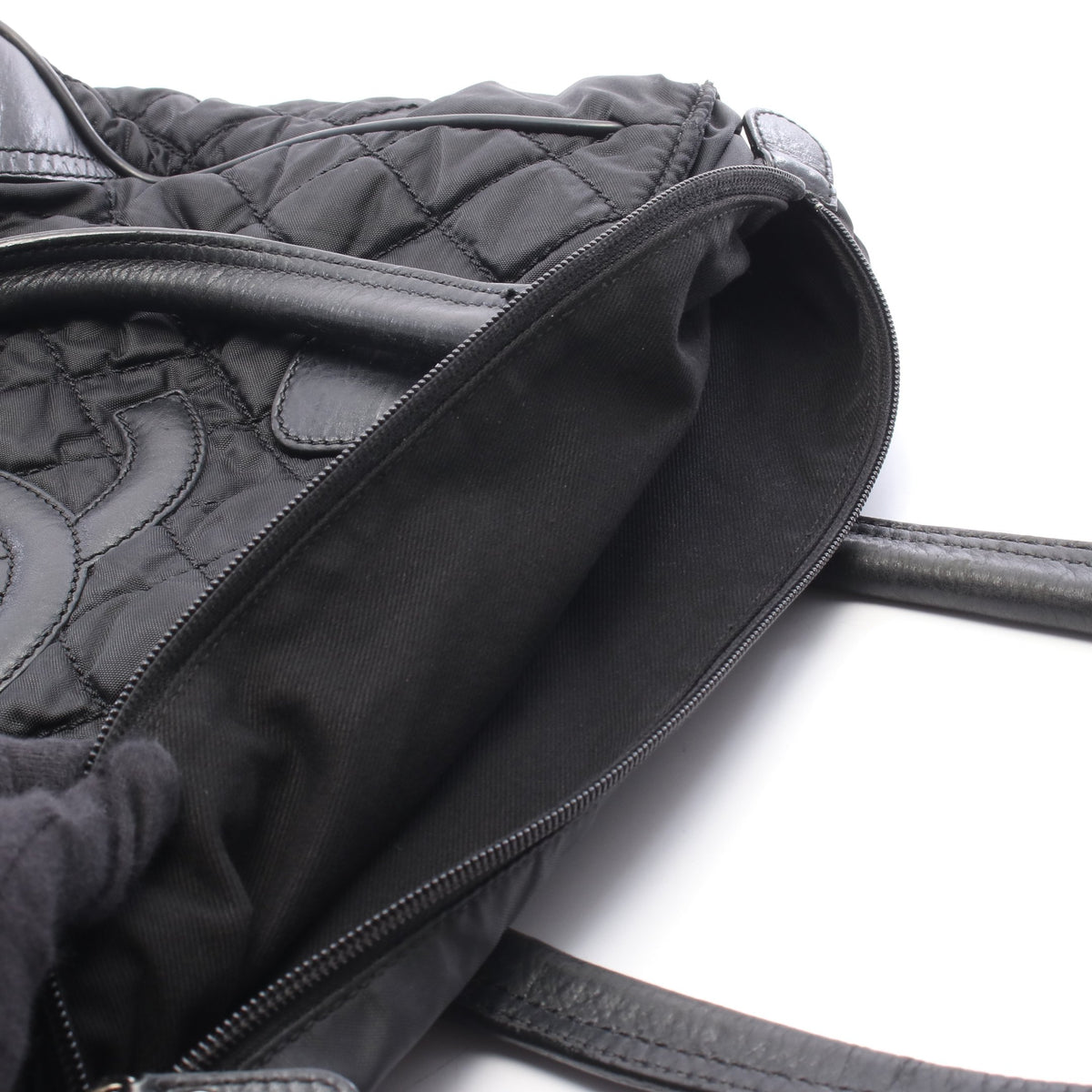 パリニューヨークライン ハンドバッグ トートバッグ ナイロン レザー ブラック シルバー金具 シャネル