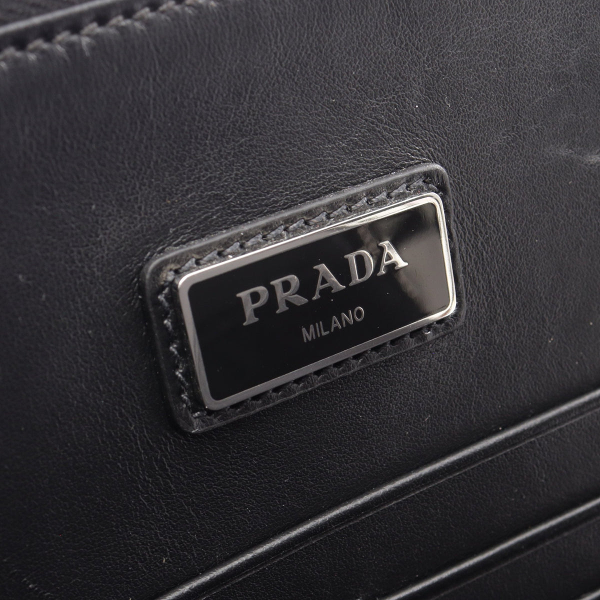 SAFFIANO TRAVEL クラッチバッグ サフィアーノレザー ブラック プラダ バッグ PRADA
