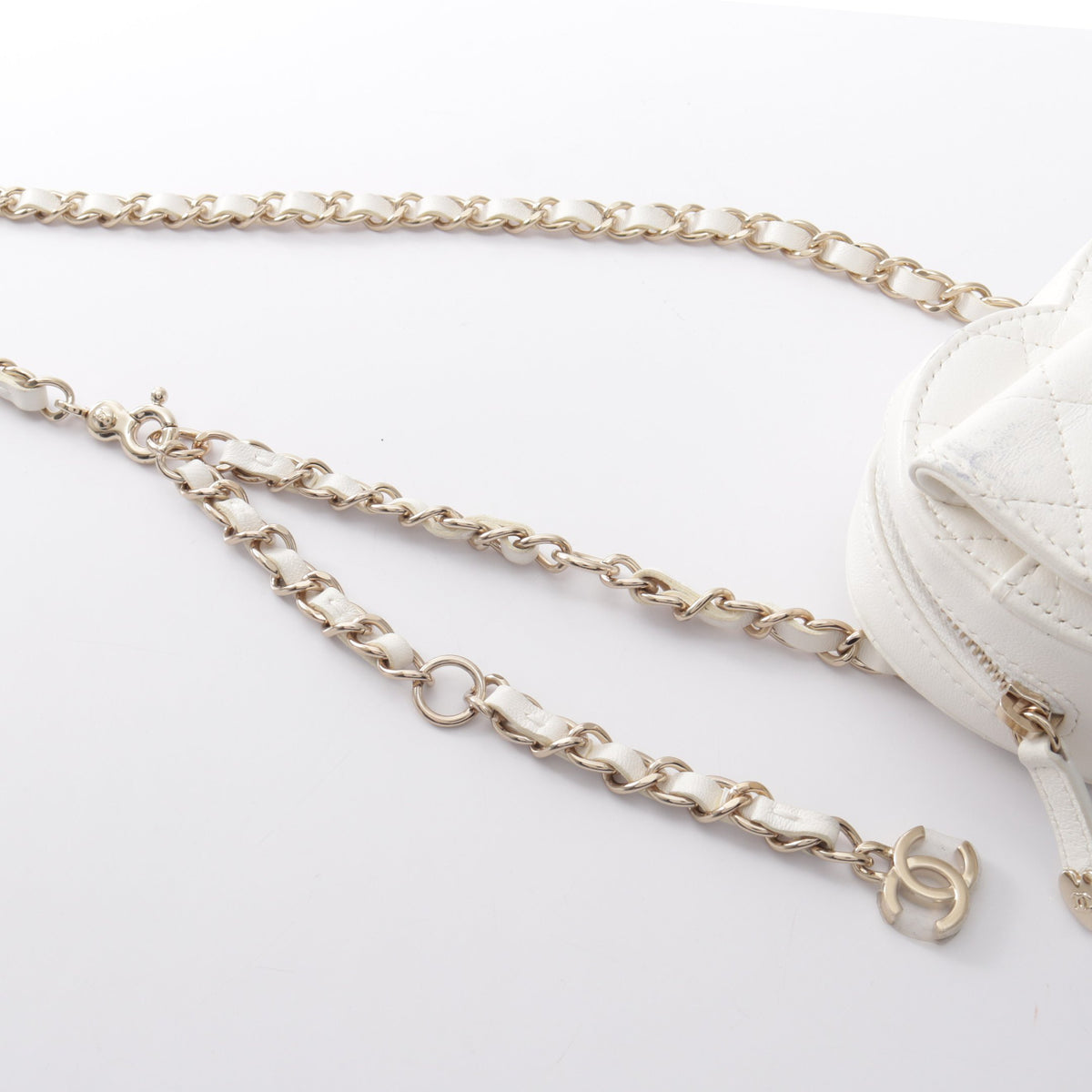 マトラッセ ハート チェーンベルトバッグ ウエストバッグ ラムスキン ホワイト ゴールド金具 シャネル バッグ CHANEL