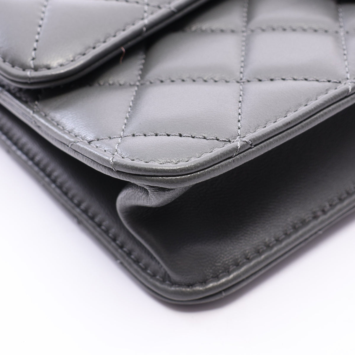 マトラッセ フラップ 2WAY チェーンショルダーバッグ ラムスキン グレー ゴールド金具 シャネル バッグ CHANEL