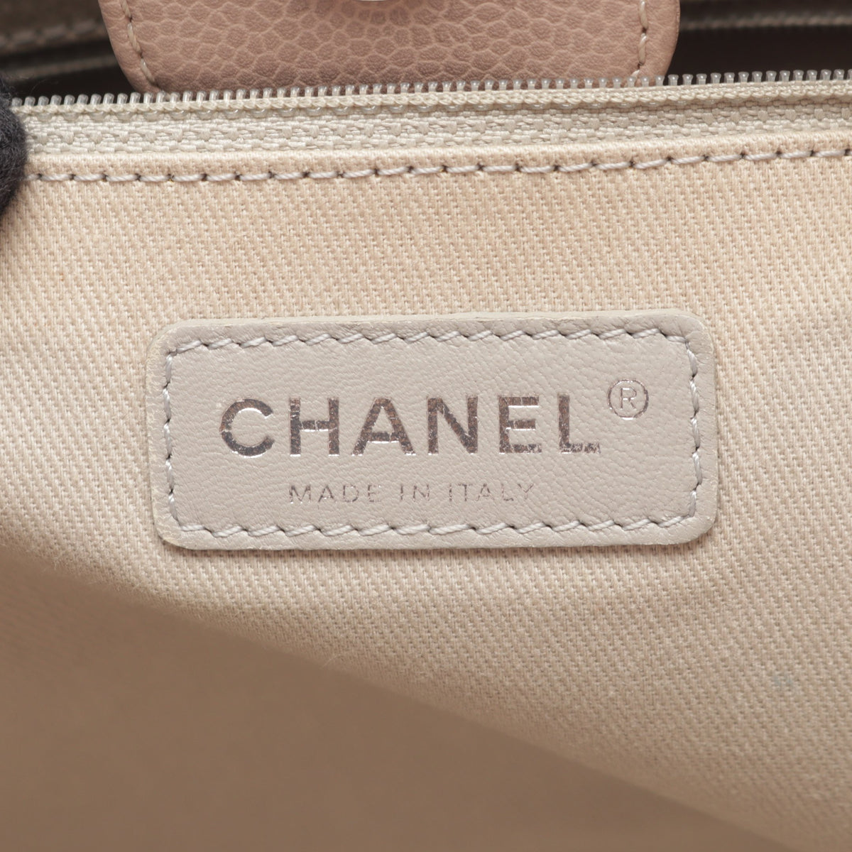 ドーヴィル チェーンショルダーバッグ チェーントートバッグ レザー ピンクベージュ シルバー金具 シャネル バッグ CHANEL