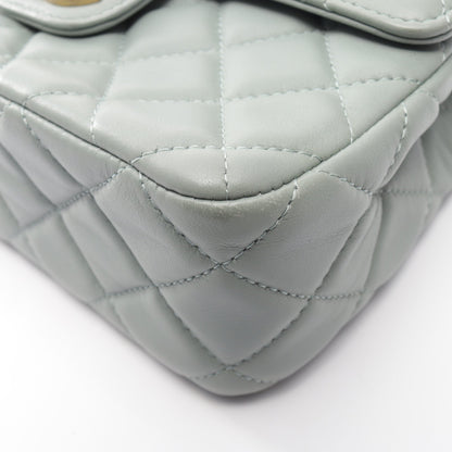 ミニマトラッセ チェーンショルダーバッグ ラムスキン ブルーグレー ゴールド金具 シャネル バッグ CHANEL