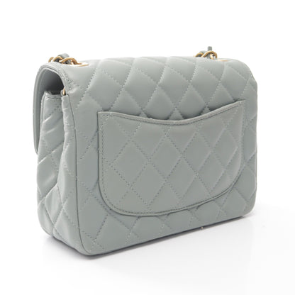 ミニマトラッセ チェーンショルダーバッグ ラムスキン ブルーグレー ゴールド金具 シャネル バッグ CHANEL