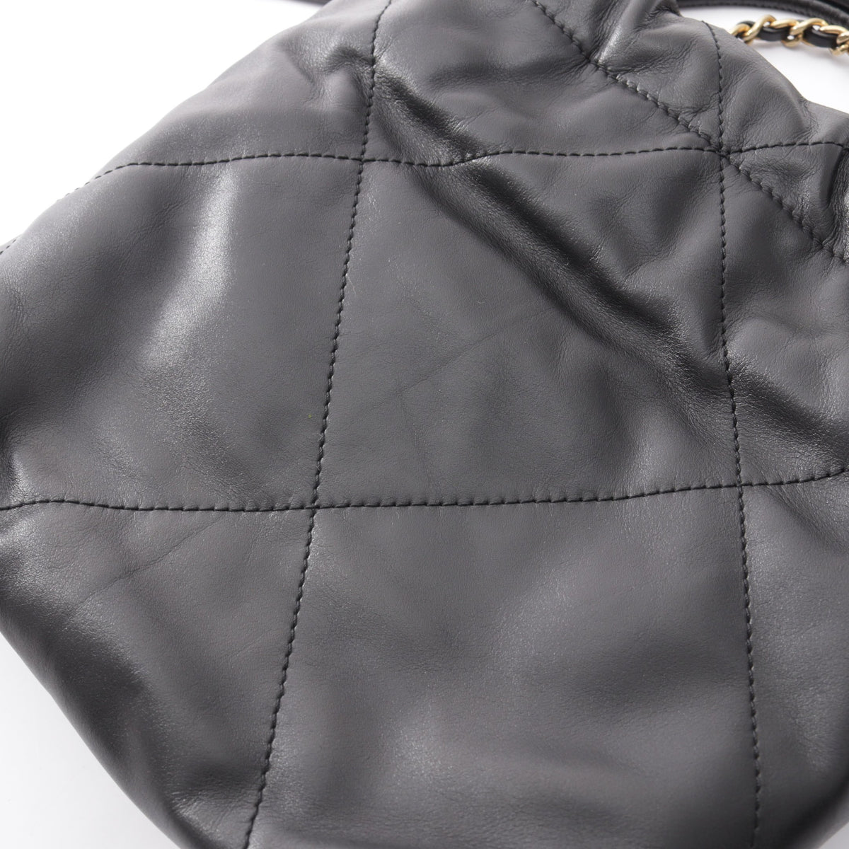 CHANEL 22 ミニ チェーンショルダーバッグ レザー ブラック ゴールド金具 シャネル バッグ CHANEL