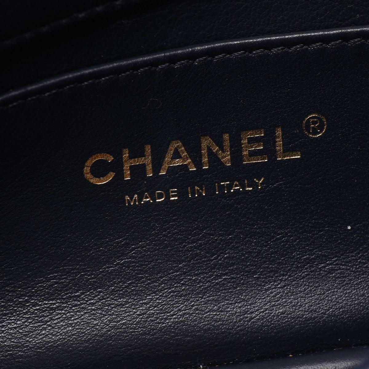マトラッセ 2WAY チェーンショルダーバッグ ラムスキン ネイビー ゴールド金具 シャネル バッグ CHANEL