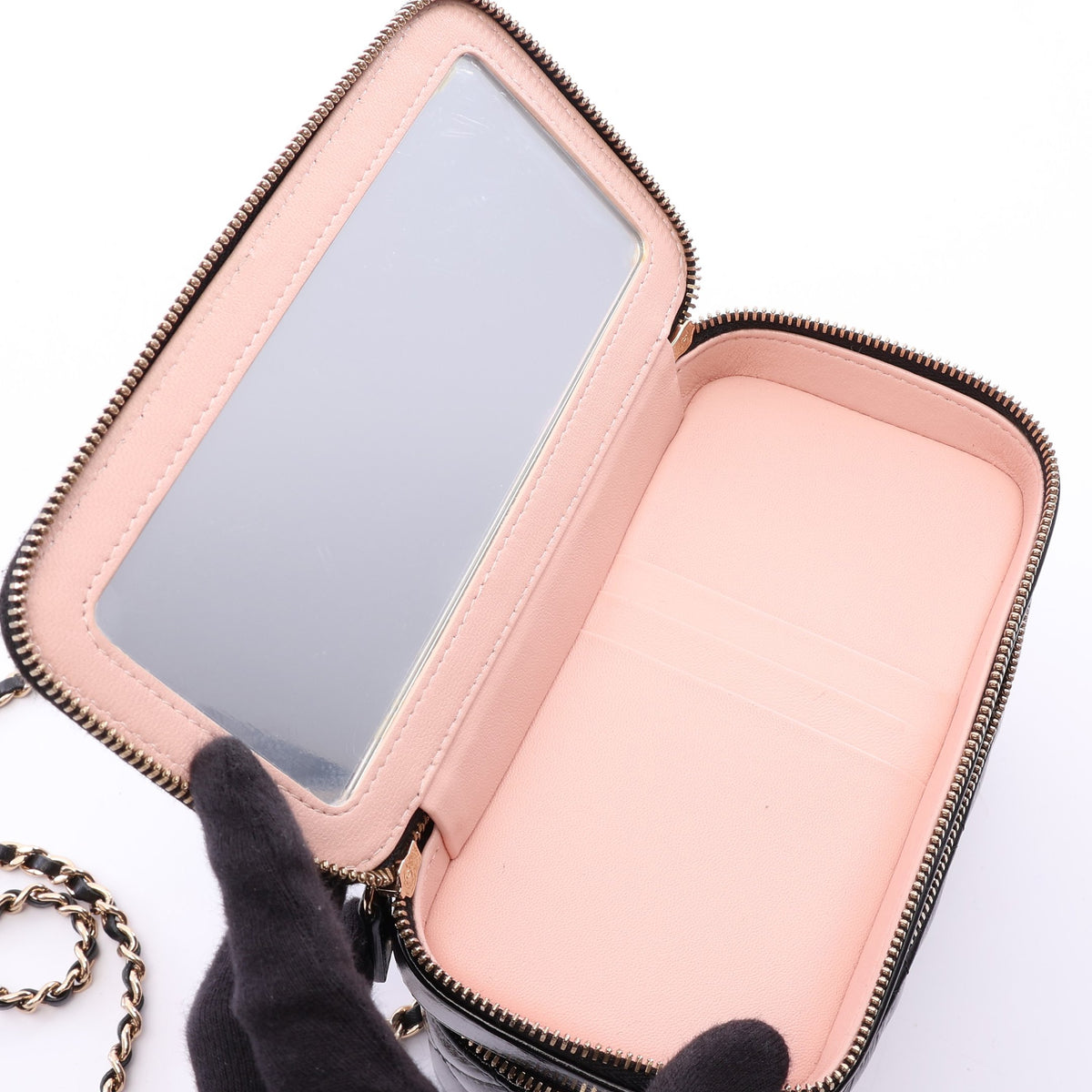 マトラッセ バニティ 2WAY チェーンショルダーバッグ シャイニーラムスキン ブラック ゴールド金具 シャネル バッグ CHANEL