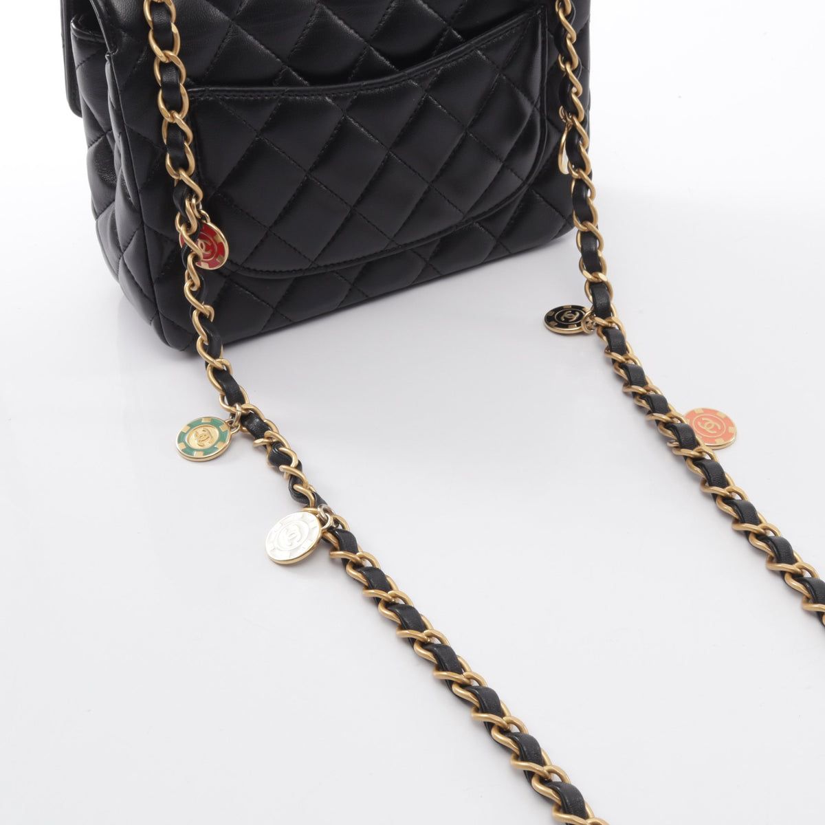 マトラッセ チェーンショルダーバッグ ラムスキン ブラック ゴールド金具 シャネル バッグ CHANEL