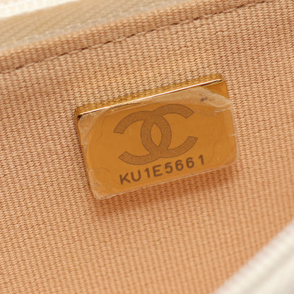 マトラッセ チェーンウォレット キャビアスキン ホワイト ゴールド金具 シャネル バッグ CHANEL